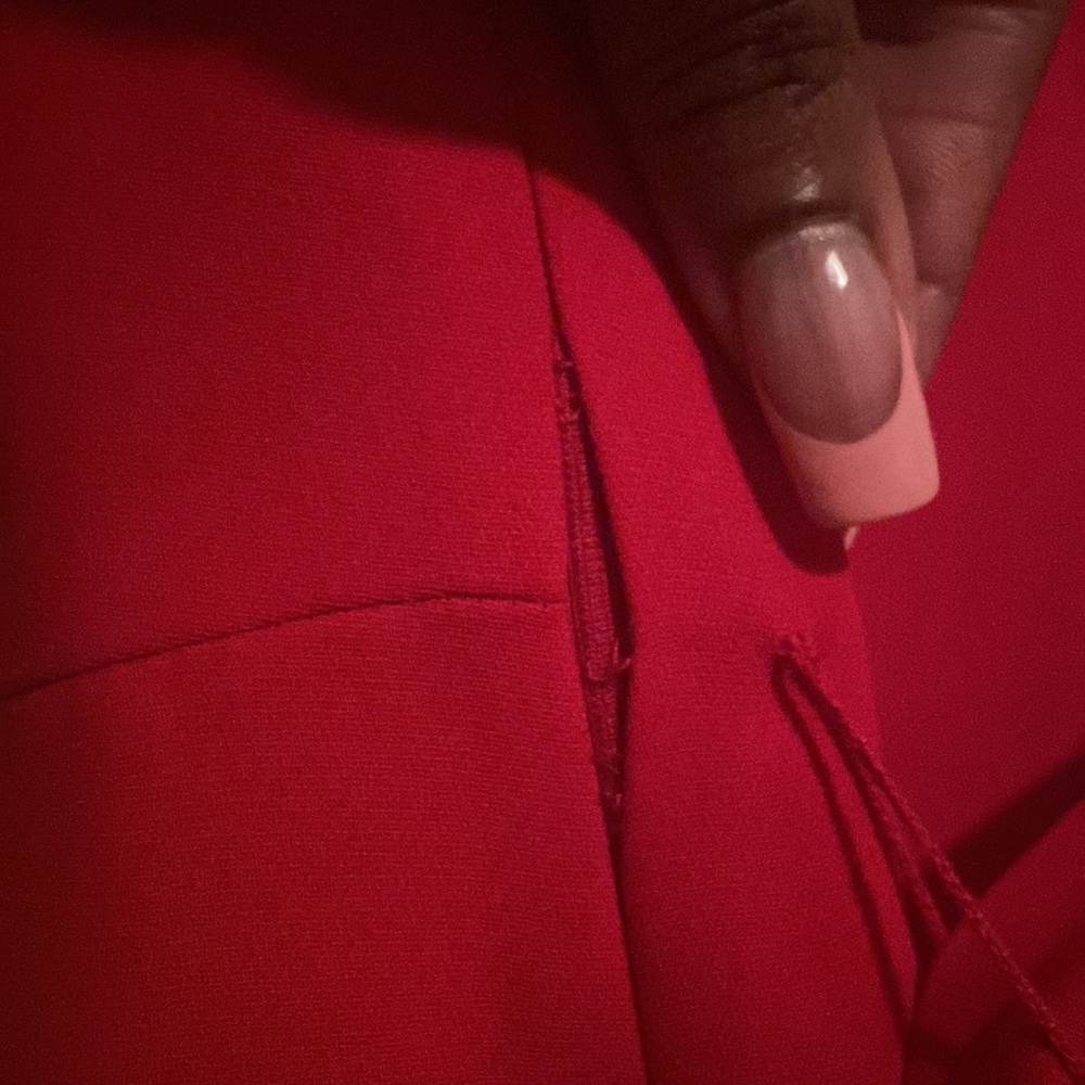 Dress - Picture 4 of 4